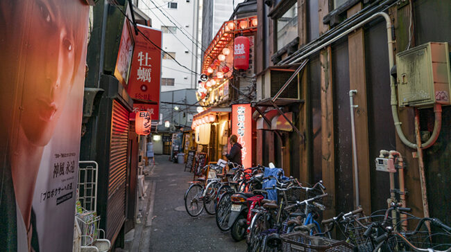 EOS Presents: Tokyo Stories - Garter Lane